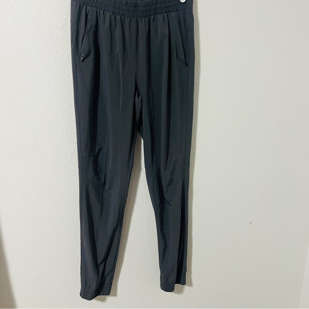 All in Motion Juniors Size XL (16) Gray Track Pants Pockets Tapered Legs EUC